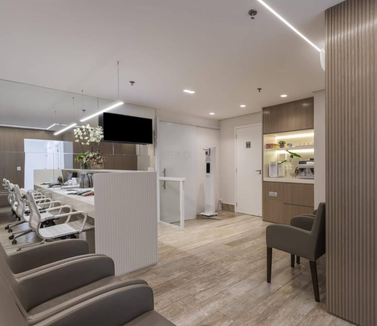 dermatologista especialista em dermatologia clínica, estética, pediátrica e cirúrgica em sp